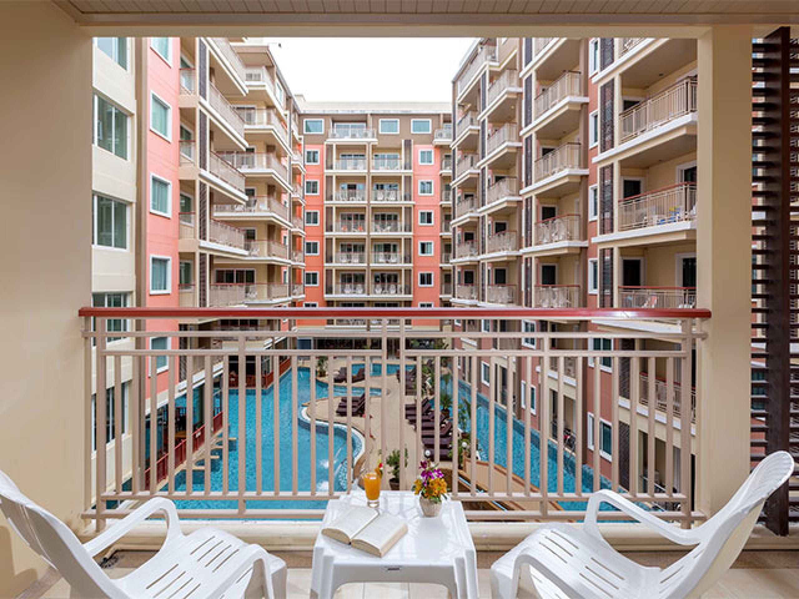 Bauman Residence Phuket Εξωτερικό φωτογραφία